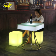 led清吧桌椅酒吧茶几休闲组合花园阳台七彩塑料桌椅户外发光家具