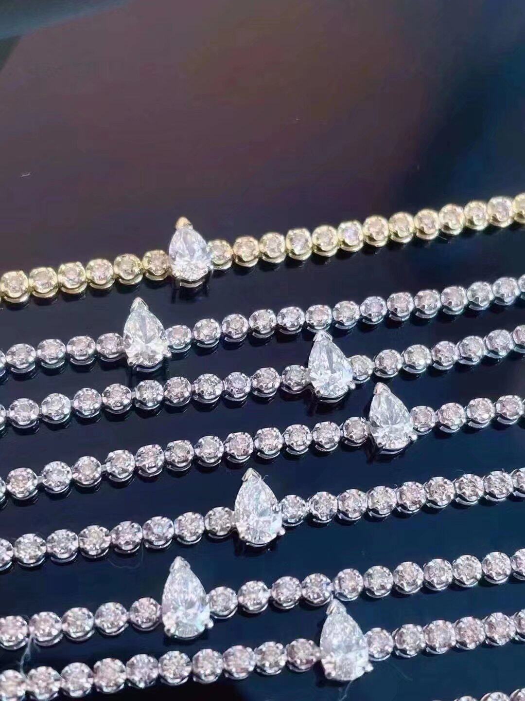 18K金镶嵌女款1.2克拉天然南非水滴钻圆形钻石手链真金真钻送证书