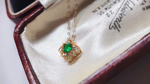 轻奢特惠18K金配进口南非钻石镶女款 0.12ct天然祖母绿项链锁骨链