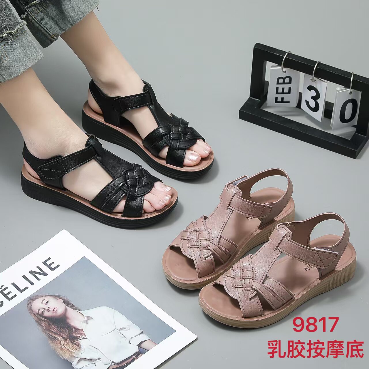 2025妈妈凉鞋女款夏季平底中老年外穿鞋子聚胺底舒适软底防滑女鞋