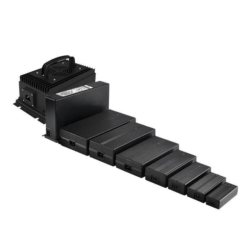 平衡车机器人电动车充电器厂家29.4V20A7节快充锂电池智能快充