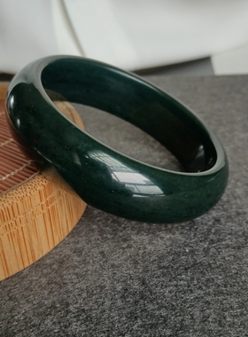 新疆和田玉黑青玉手镯和田玉墨玉手镯料细大圈口支持复检带证书