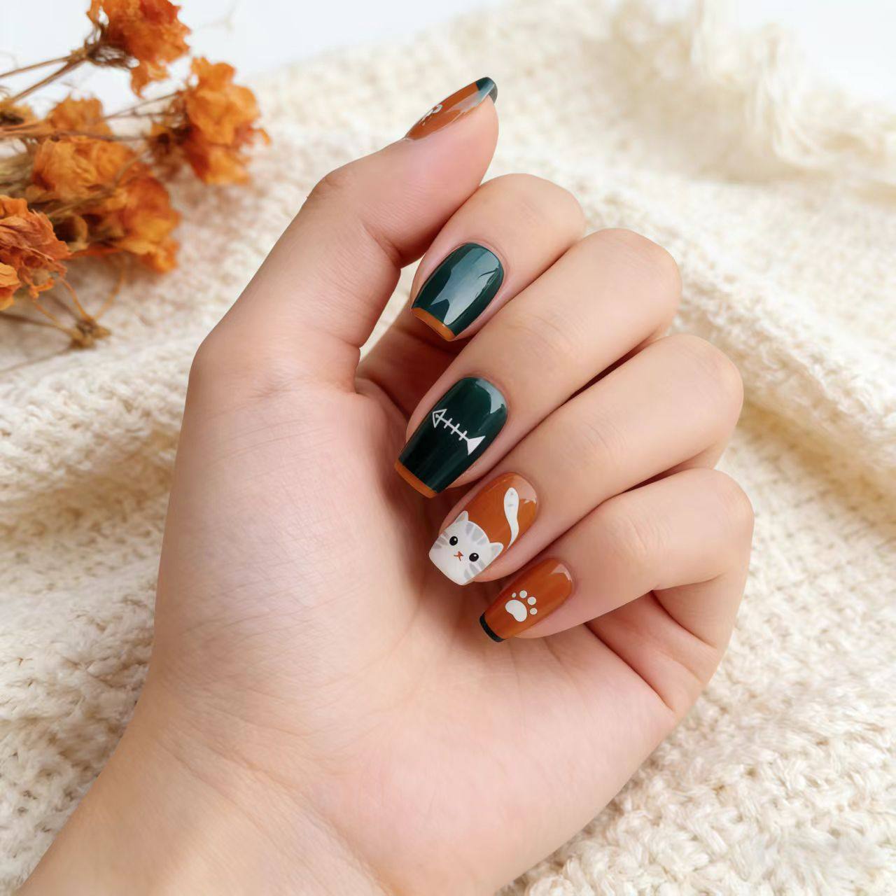 卡通小猫绿色穿戴甲24片短款秋冬萌趣美甲贴片果冻胶可重复戴,彩妆/香水/美妆工具,穿戴甲/甲片,淘宝优惠券,粉丝福利购,淘宝优惠卷