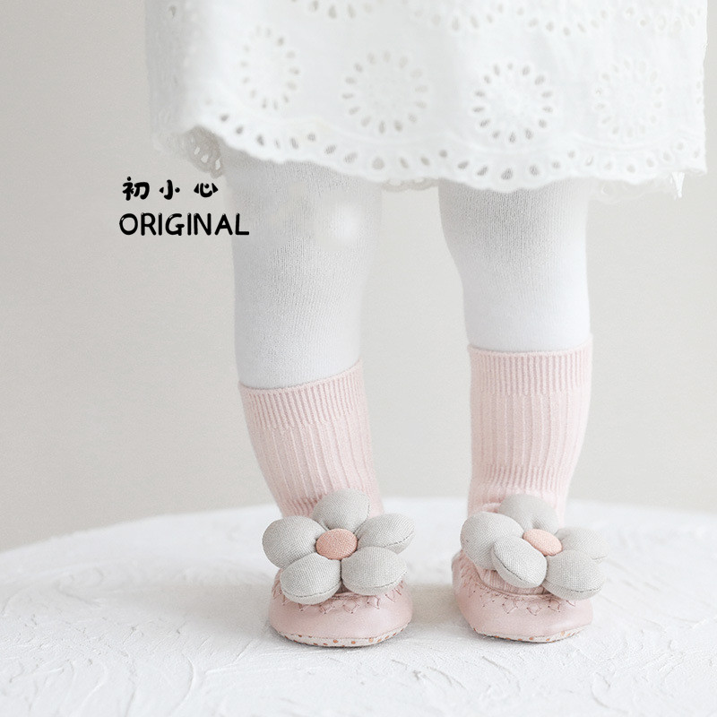 2024春季新品宝宝地板鞋袜韩国可爱花朵皮底鞋婴儿公主学步袜子鞋