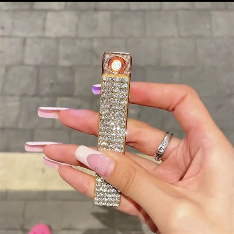 爆款充电usb防风静音精致便携镶钻满钻彩钻火机工厂,ZIPPO/瑞士军刀/眼镜,充电打火机,淘宝优惠券,粉丝福利购,淘宝优惠卷