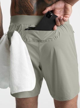 Men's GYM Running Shorts Compression Workout男短裤速干五分裤