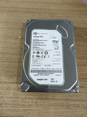 拆机酷鱼ST1000DM010硬盘