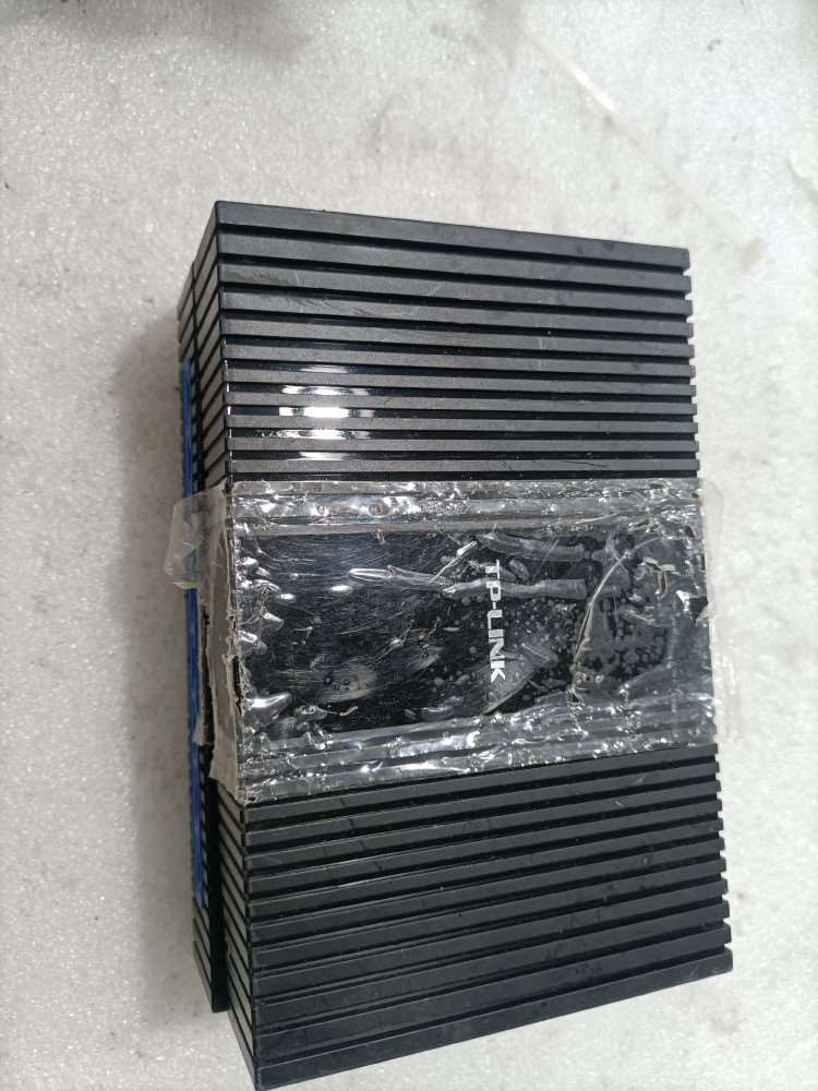 TP-LINKTL-SG1008M/8口千兆交换机两