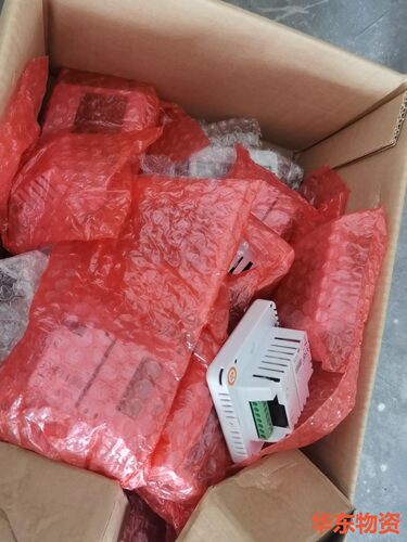 江森T7200-TB20-9JOB风机盘管线控器,无包装