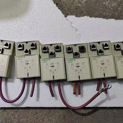 施耐德适配器VW3CANTAP2实物图片功能正常