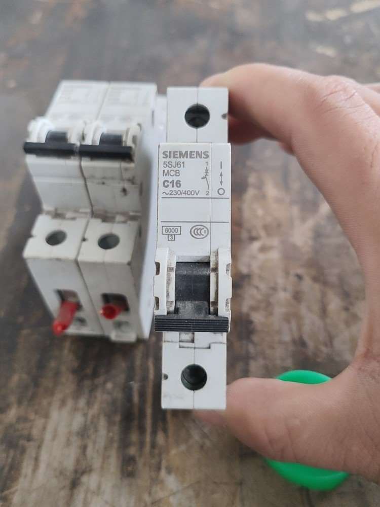 德国西门子SlEMENS5SJ6125