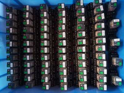 施耐德继电器RXM4CB1BD/RXM4CB2P71-议价