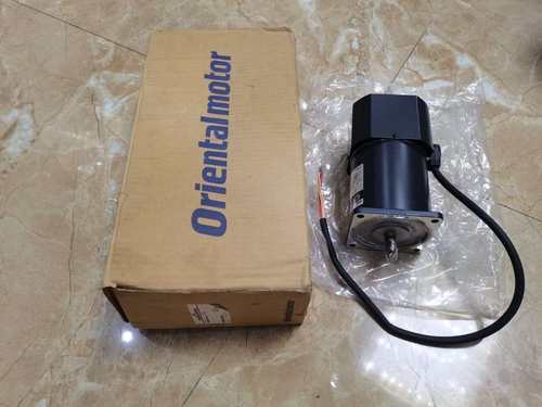 东方OM电机5IK60GE-SW2ML 数量2个有一个-议价