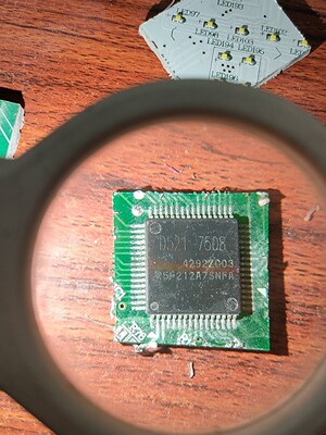 R5F212A7SNFA     日本瑞萨  拆机现货-议价