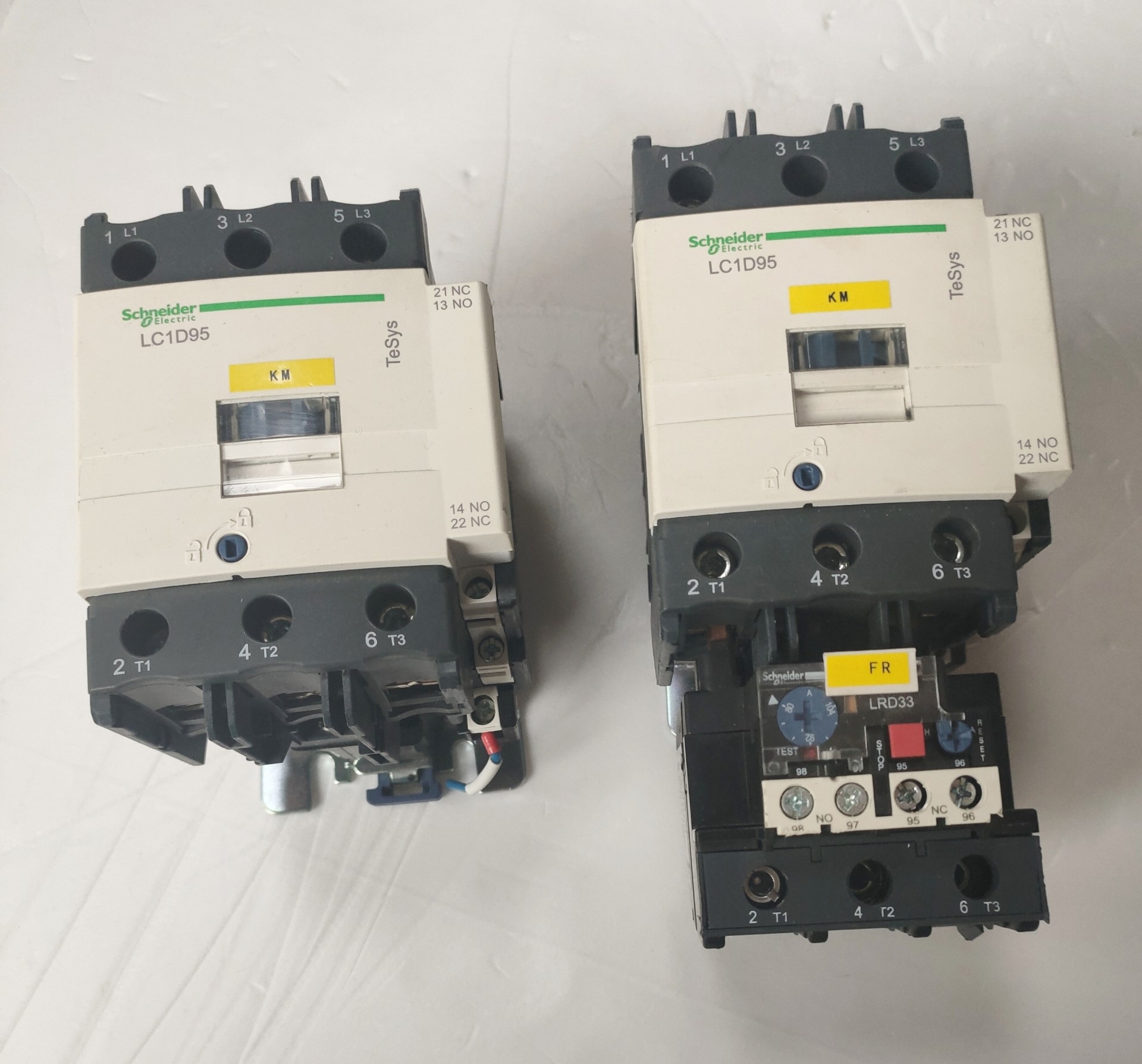 施耐德Schneider三级交流接触器LC1D95-议价