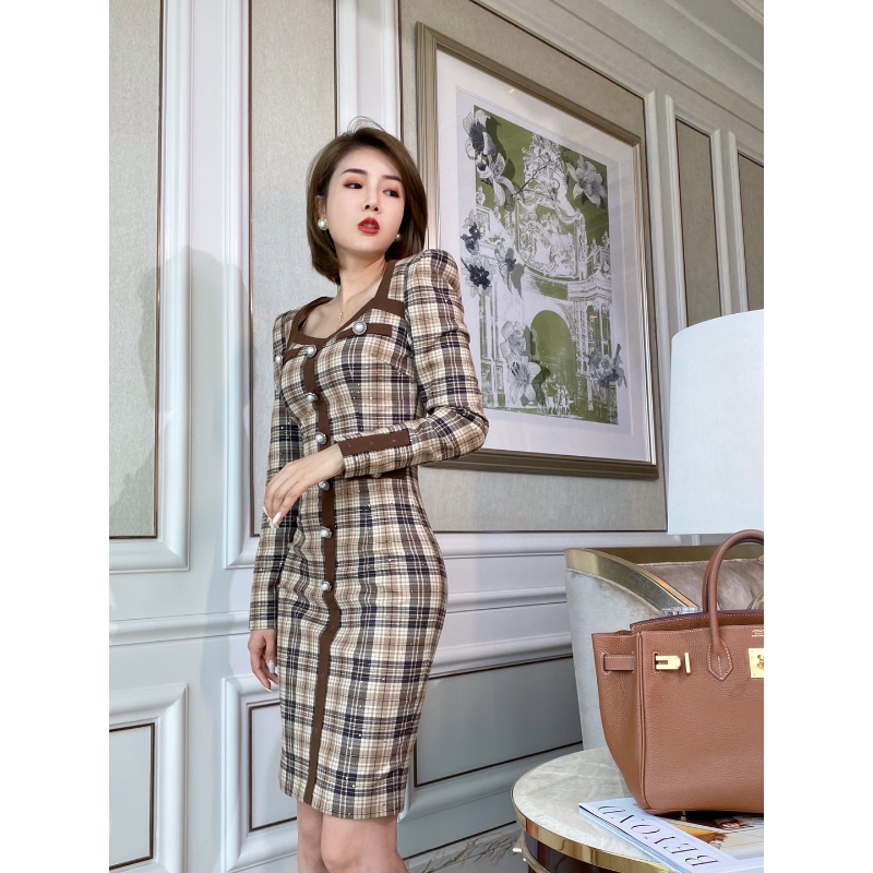 复古气质格子方领连衣裙
