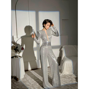 高腰圆领连体裤 XULU原创新款 针织亮片前胸镂空优雅白色知性修身