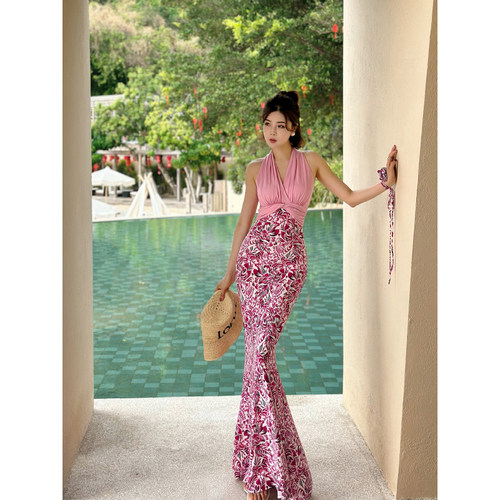 XULU原创法式针织挂脖拼接印花包臀裙高腰海边度假鱼尾连衣裙