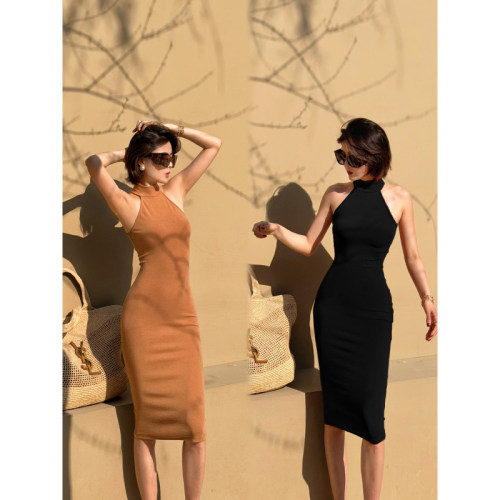 XULU原创新款驼色无袖挂脖性感针织包臀裙气质收腰修身显瘦连衣裙