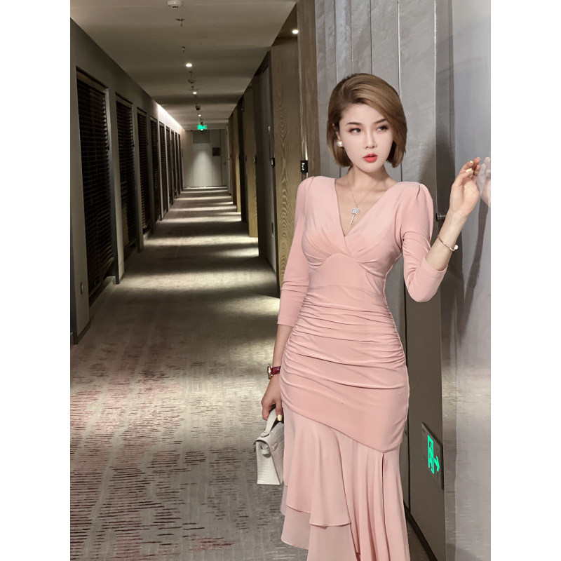 XULU原创初秋轻奢水晶麻纱纯色裙通勤气质荷叶边修身长袖连衣裙,女装/女士精品,连衣裙,淘宝优惠券,粉丝福利购,淘宝优惠卷