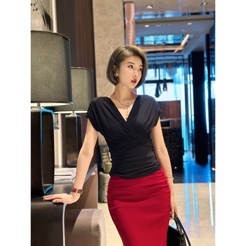 修身百搭褶皱交叠V领短袖上衣女