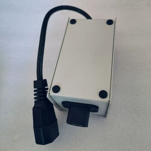 议价SHENG CHIEN 110V转220V工业变压器 变压可维修