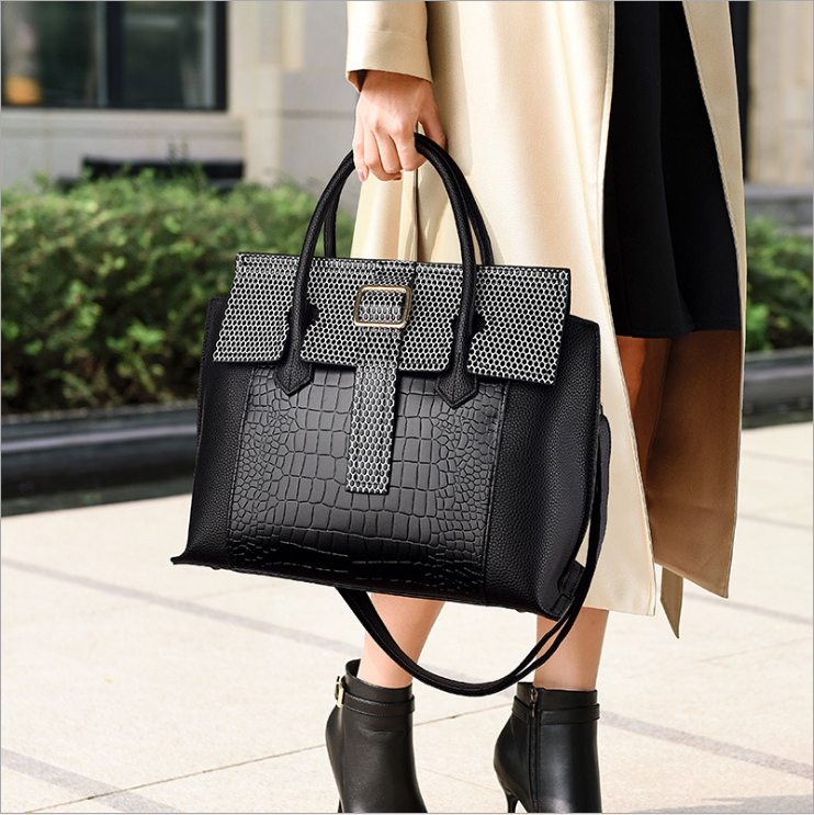 时尚包包女2019新款春夏款女士单肩手提大包简约百搭斜挎包大容量