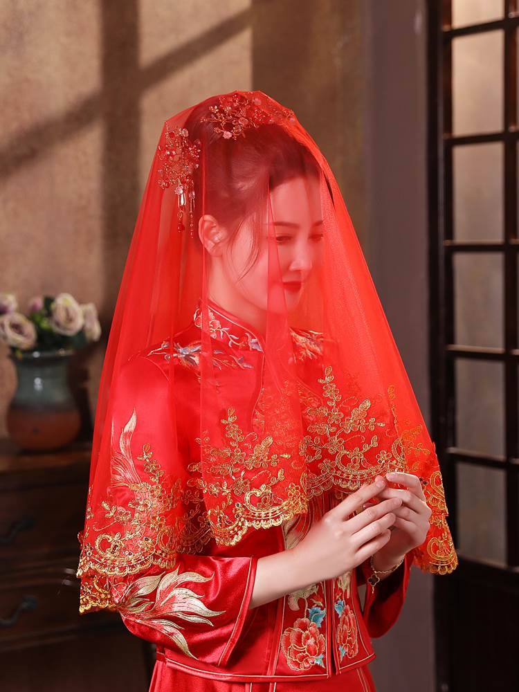红盖头新娘结婚色纱秀禾
