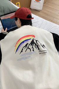 J909 P55 室内港风 潮流港风夹克彩虹雪山印花棒球领情侣棒球服春图片