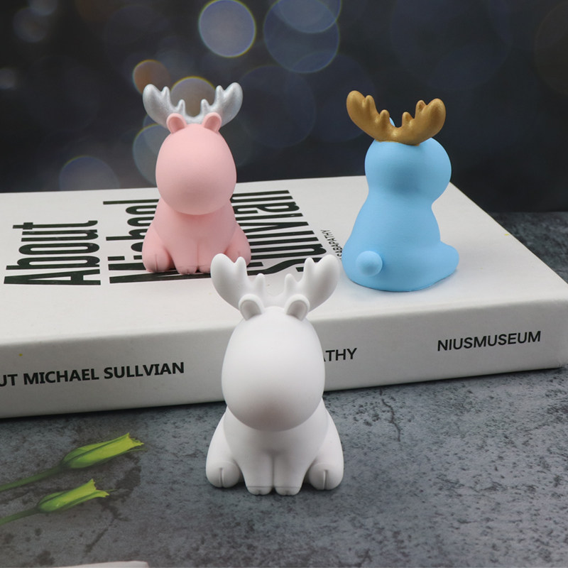 胖胖鹿3D硅胶模具小鹿立体巧克力蛋糕装饰香薰石膏滴胶烘焙工具