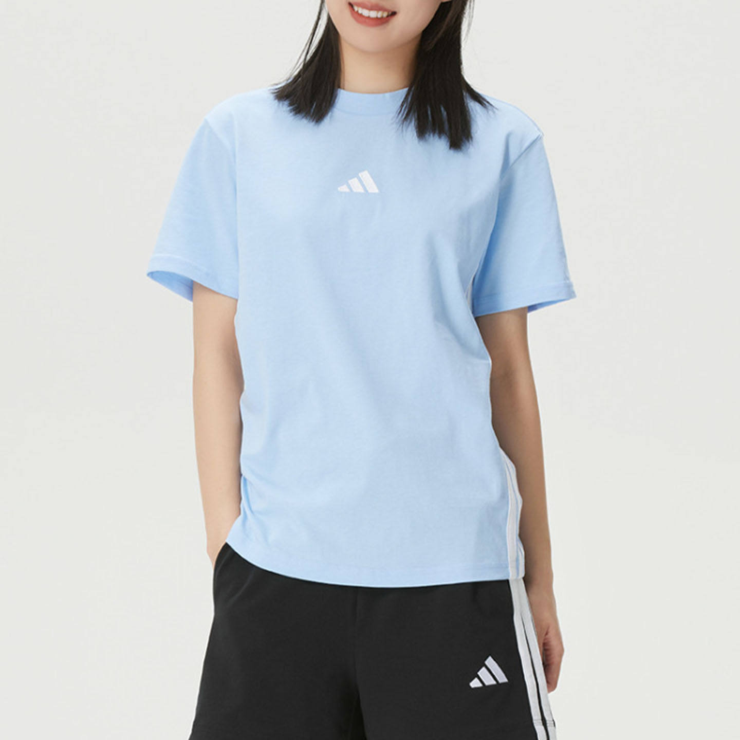 Adidas女款舒适百搭针织