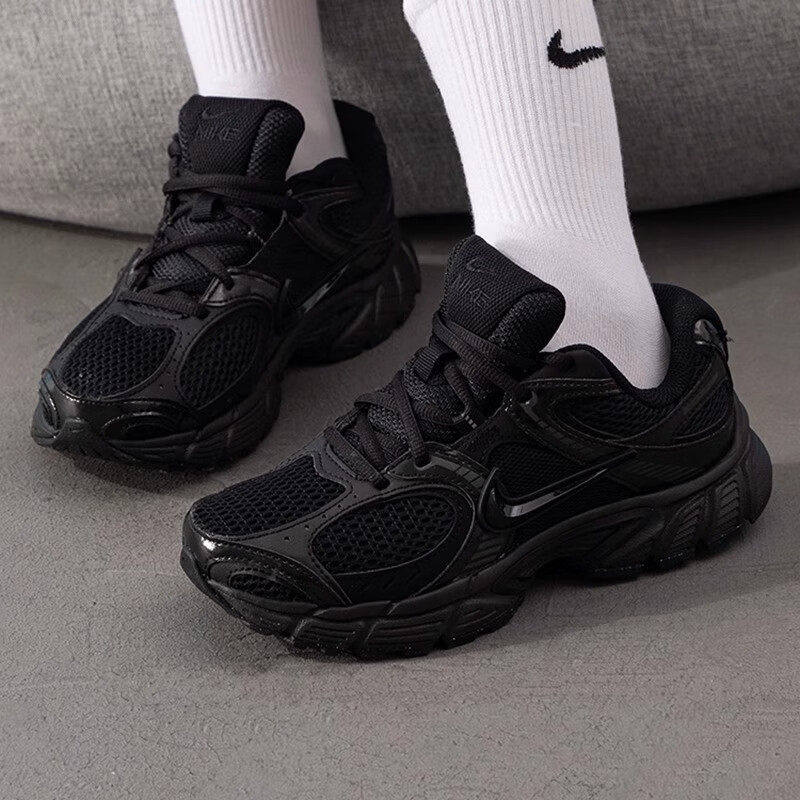 耐克鞋子正品纯黑色运动鞋轻便老爹鞋新款女鞋Nike V5 RNR跑步鞋