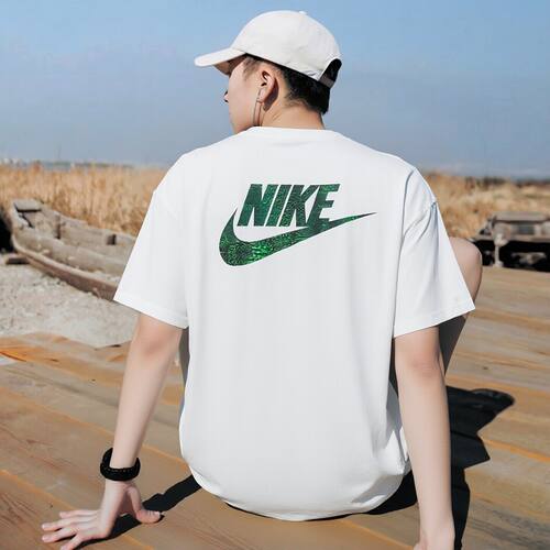 Nike耐克大标印花短袖202
