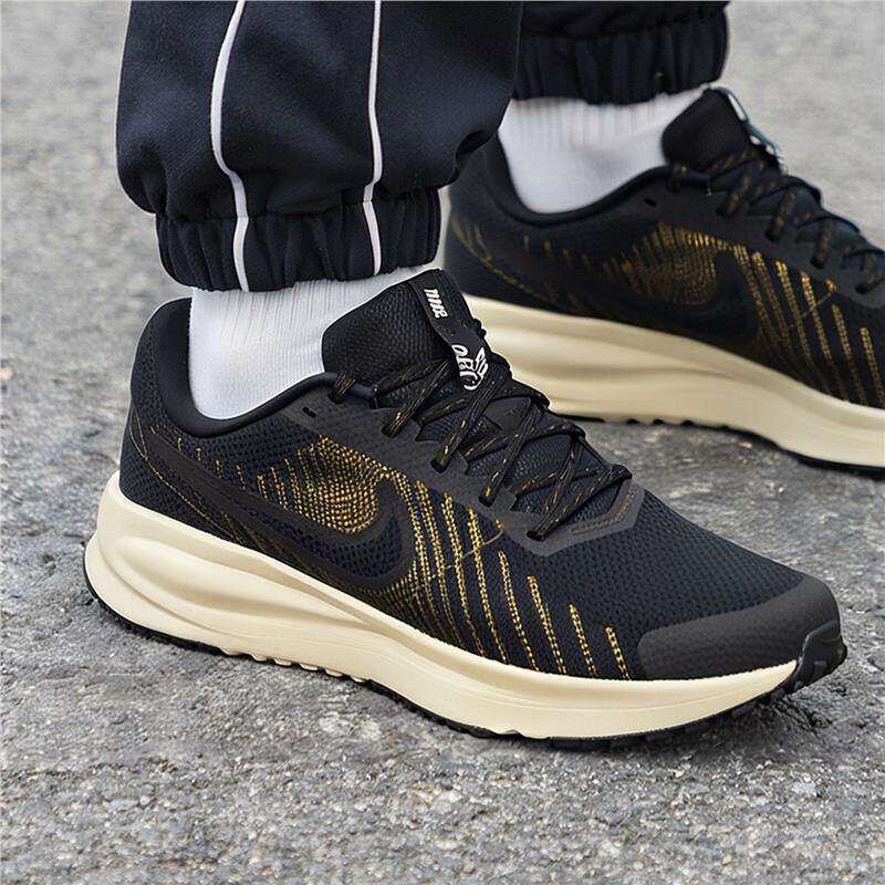 黑色跑步鞋Nike耐克鞋子正品年正品男鞋透气网鞋训练运动鞋旅行鞋