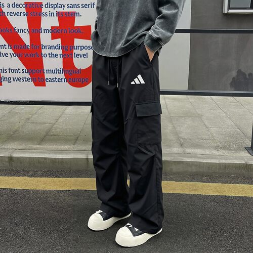 阿迪达斯纯色工装裤男梭织裤子秋季透气快干美式宽松薄款篮球长裤