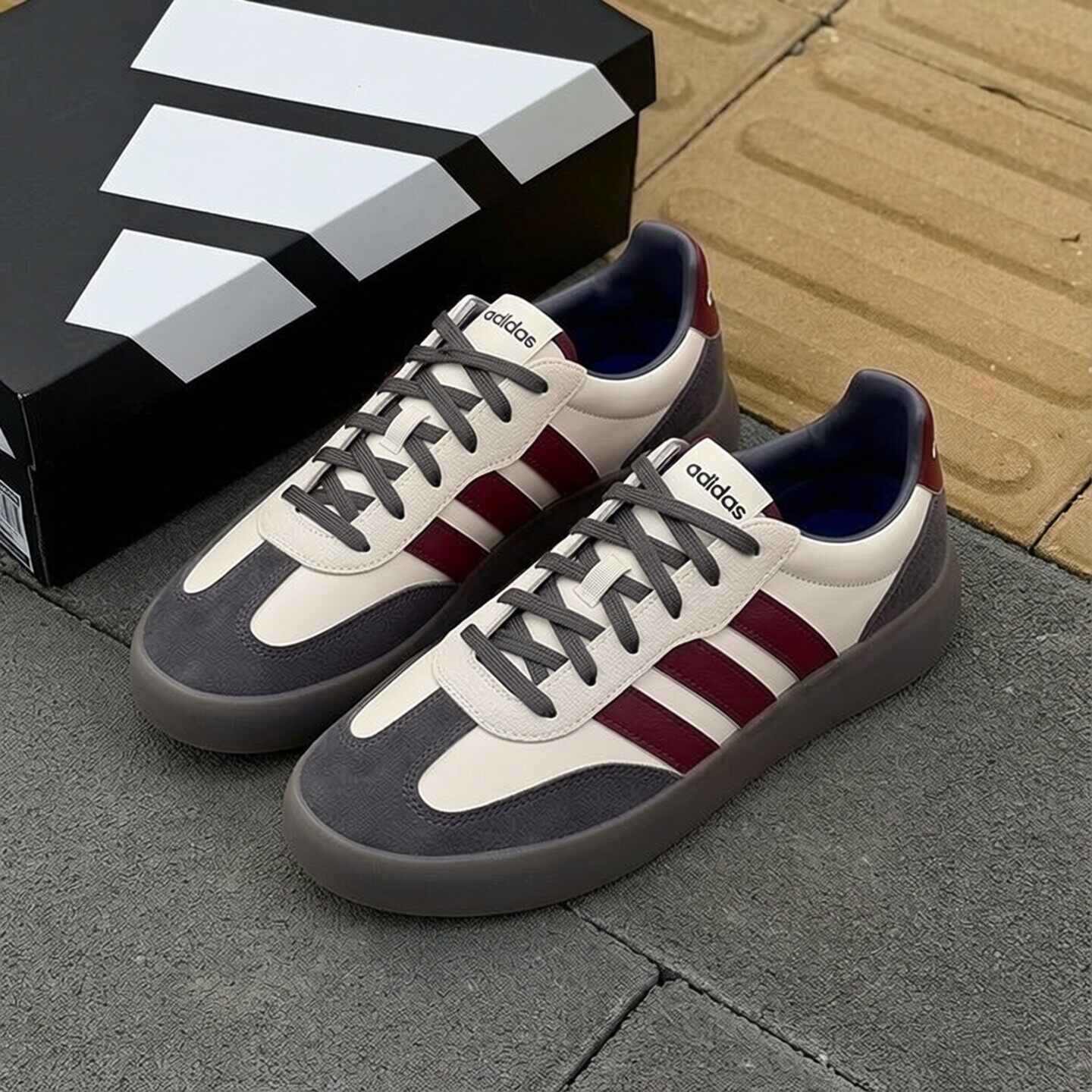 Adidas男女鞋夏季新款透气复古撞色低帮休闲鞋T头德训鞋男板鞋
