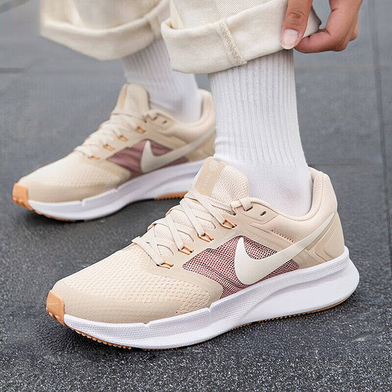Nike耐克正品休闲鞋女鞋2025秋季新款网面跑步鞋透气运动鞋DR2698
