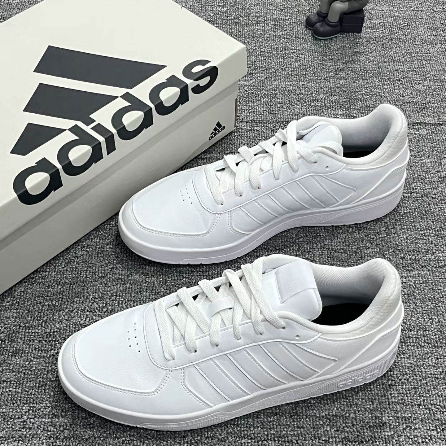 adidas阿迪达斯小白鞋男夏季新款皮面休闲鞋复古低帮网球透气板鞋