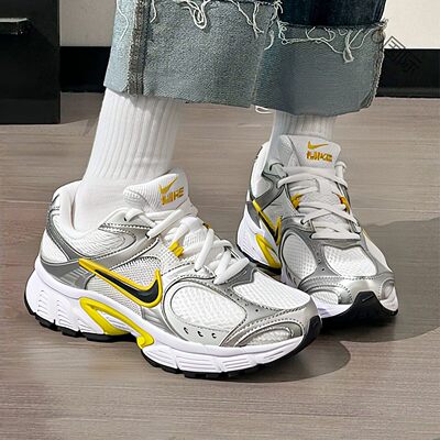 正品耐克鞋子NIKE V5 RNR运动鞋秋季新款女鞋轻便跑步鞋旅游网鞋