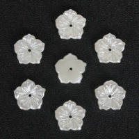 Цветок пятилистный 15х15мм около 50 шт.