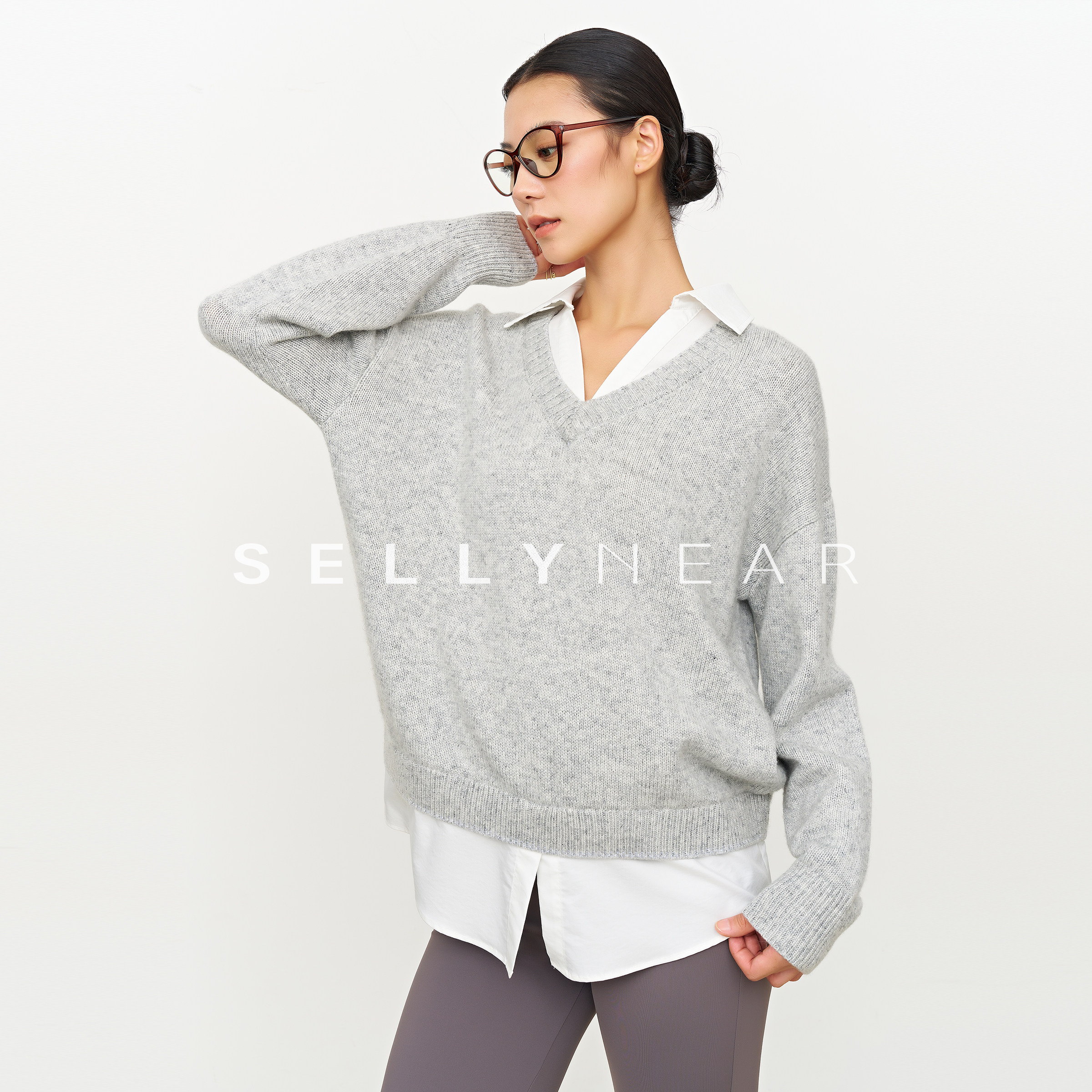 SELLYNEAR孕妇装新款秋冬毛衣时尚宽松显瘦学院风假两件孕期上衣
