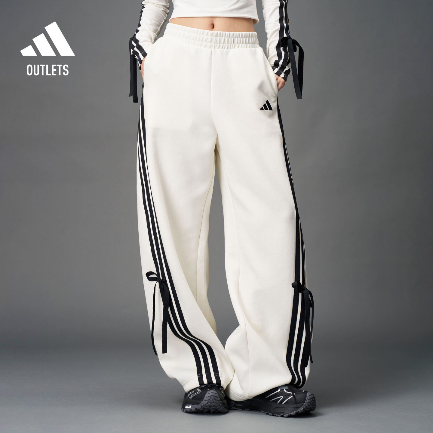 休闲运动香蕉裤女装adidas阿迪达斯官方outlets轻运动KG3857