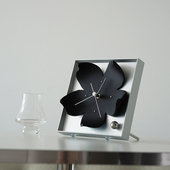 饰 客厅桌面装 虚室杂陈新款 原创黑色潮酷樱花时钟挂钟北欧简约时尚