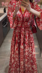 名族度假风气质红色真丝碎花连衣裙女2025夏季法式小众大摆长裙子