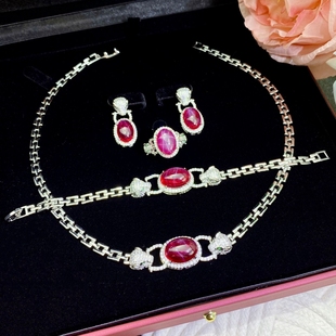 重工高级感古巴链红星光豹子项链红宝手链豹头耳钉猎豹戒指套装女