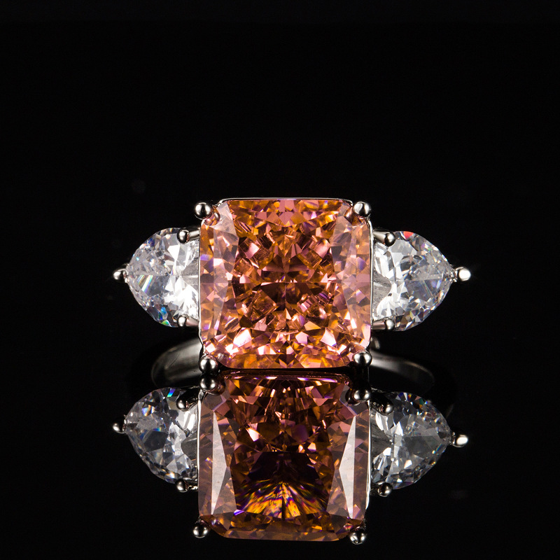 时尚公主正方形戒指帕帕拉恰超闪冰花切高碳钻戒指高级感绿色指环