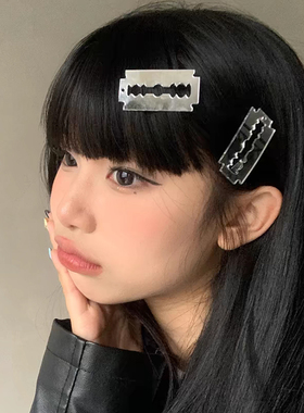 原宿搞怪仿真甜酷辣妹风万圣节刀片发夹发卡侧边夹亚克力发饰