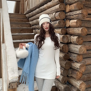 3MER哦哦三妹 白色内搭打底衫女秋冬中长款遮屁股德绒长袖T恤上衣