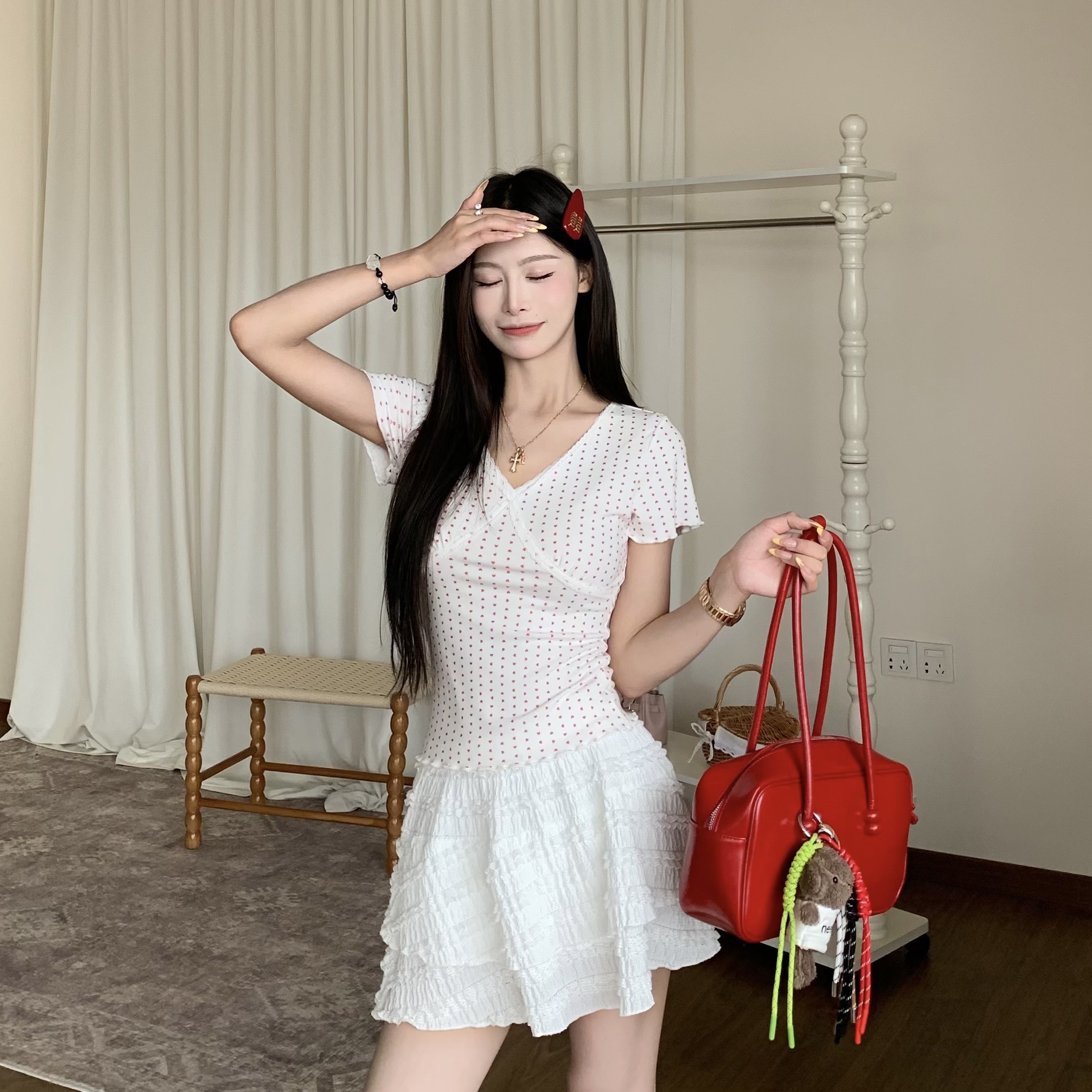 3MER哦哦三妹 法式蕾丝花边爱心波点V领短袖T恤女夏甜美修身上衣