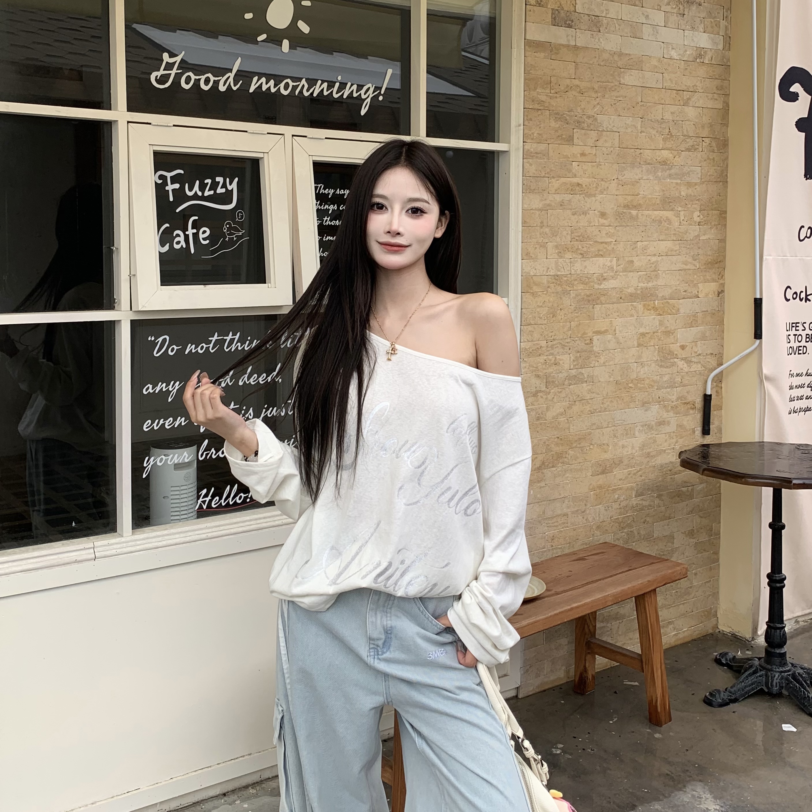 3MER斜肩字母印花长袖T恤